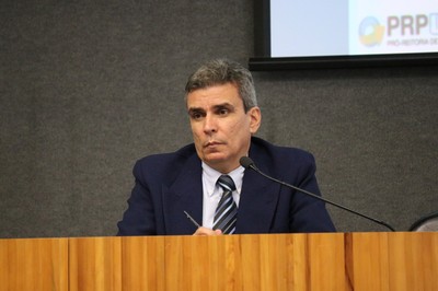 Lúcio Francelino Araújo