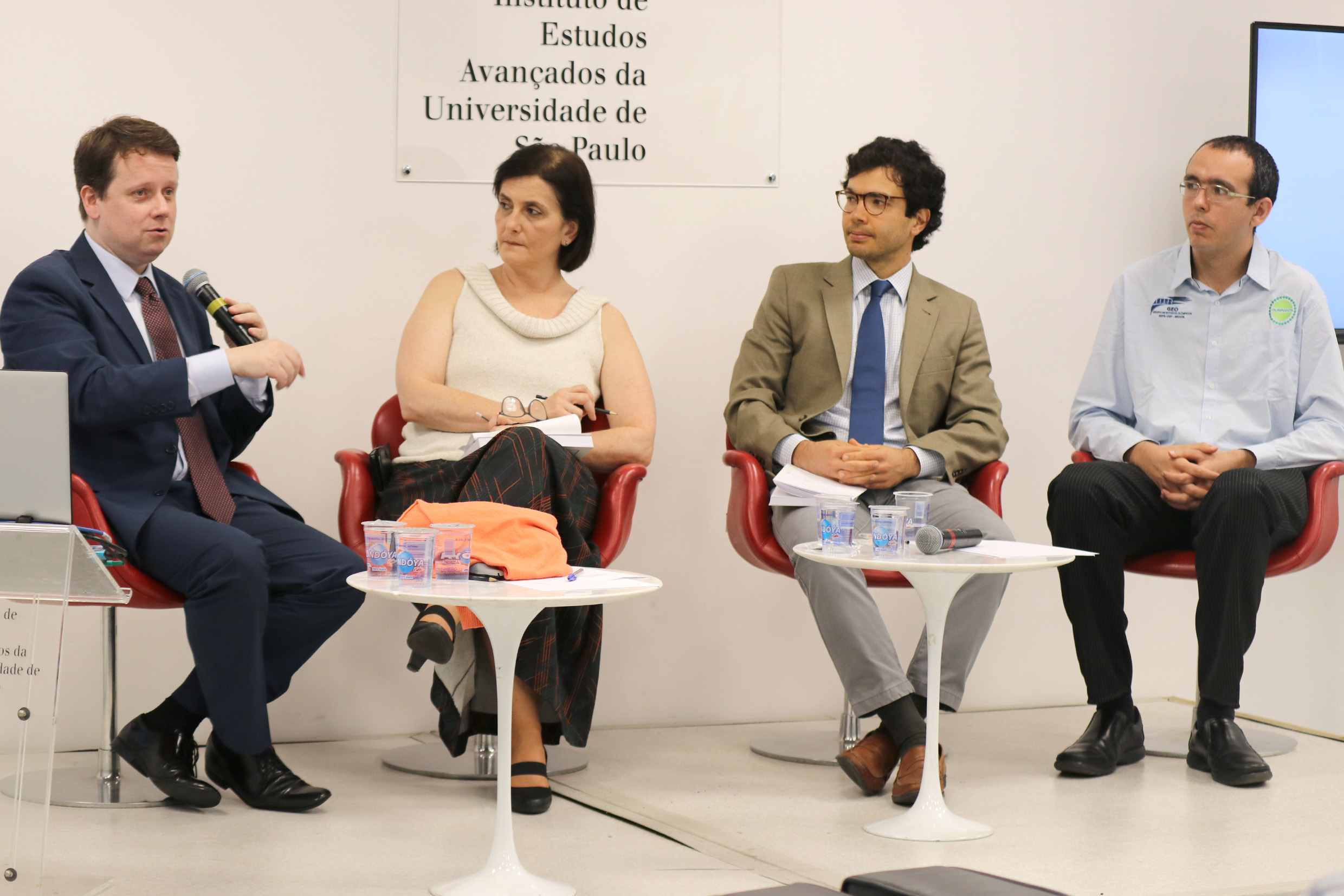 Gustavo Ferraz de Campos Monaco, Katia Rubio, Jean Nicolau e William Douglas de Almeida