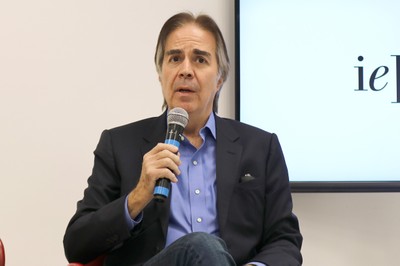 Luiz Roberto Nascimento Silva