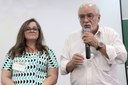 Cláudia Sintoni e Luiz Carlos de Menezes, coordenadores do Grupo Temático "Escola, família e comunidade" 