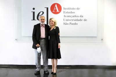 Guilherme Ary Plonski e Maria Arminda Arruda