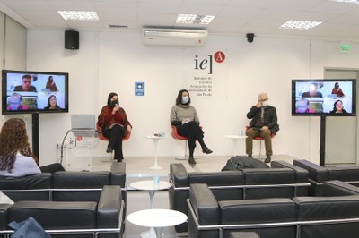 Debora Sotto, Nicole Figueiredo de Oliveira, Marcos Buckeridge e demais participantes, via video-conferência