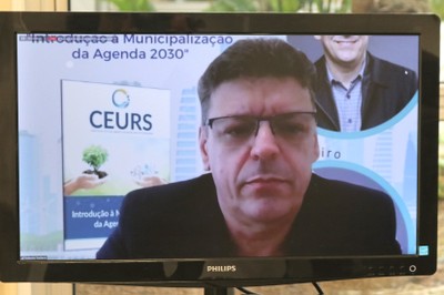 Roberto Pacheco, via video-conferência