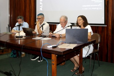 Augusto Massi, Pedro Meira Monteiro e Alcides Villaça e Viviana Bosi