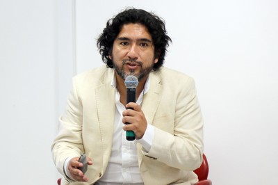  Carlos Meléndez