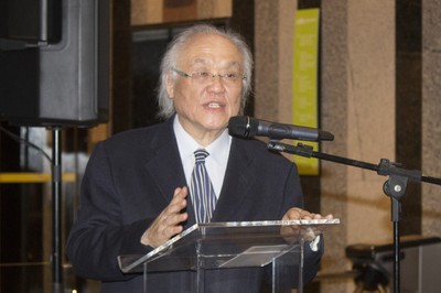 Ricardo Ohtake, diretor do Instituto Tomie Ohtake, abre a Cerimônia