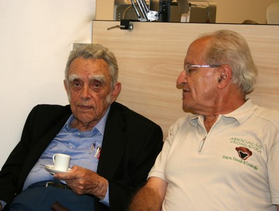 Paulo Nogueira Neto e César Ades