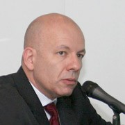 Leandro Piquet Carneiro