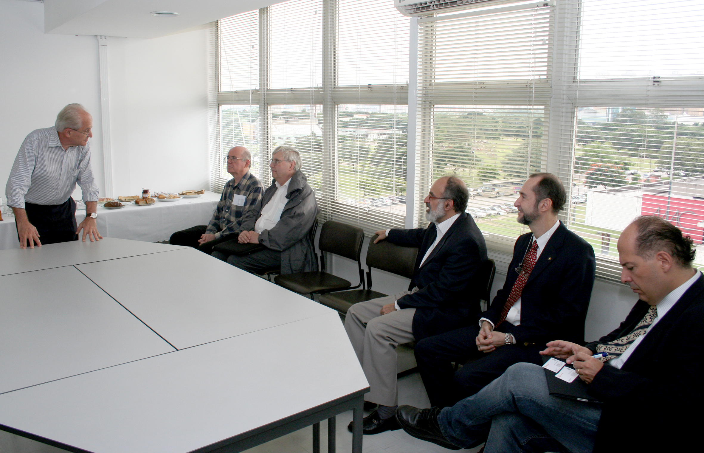 César Ades, Eliezer Rabinovici, Peter Goddard, Guilherme Ary Plonski and Antonio Mauro Saraiva