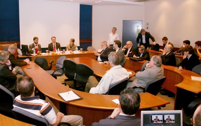 Ricardo Sennes opening the event