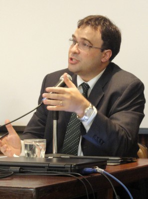 Gustavo Octaviano Diniz Junqueira