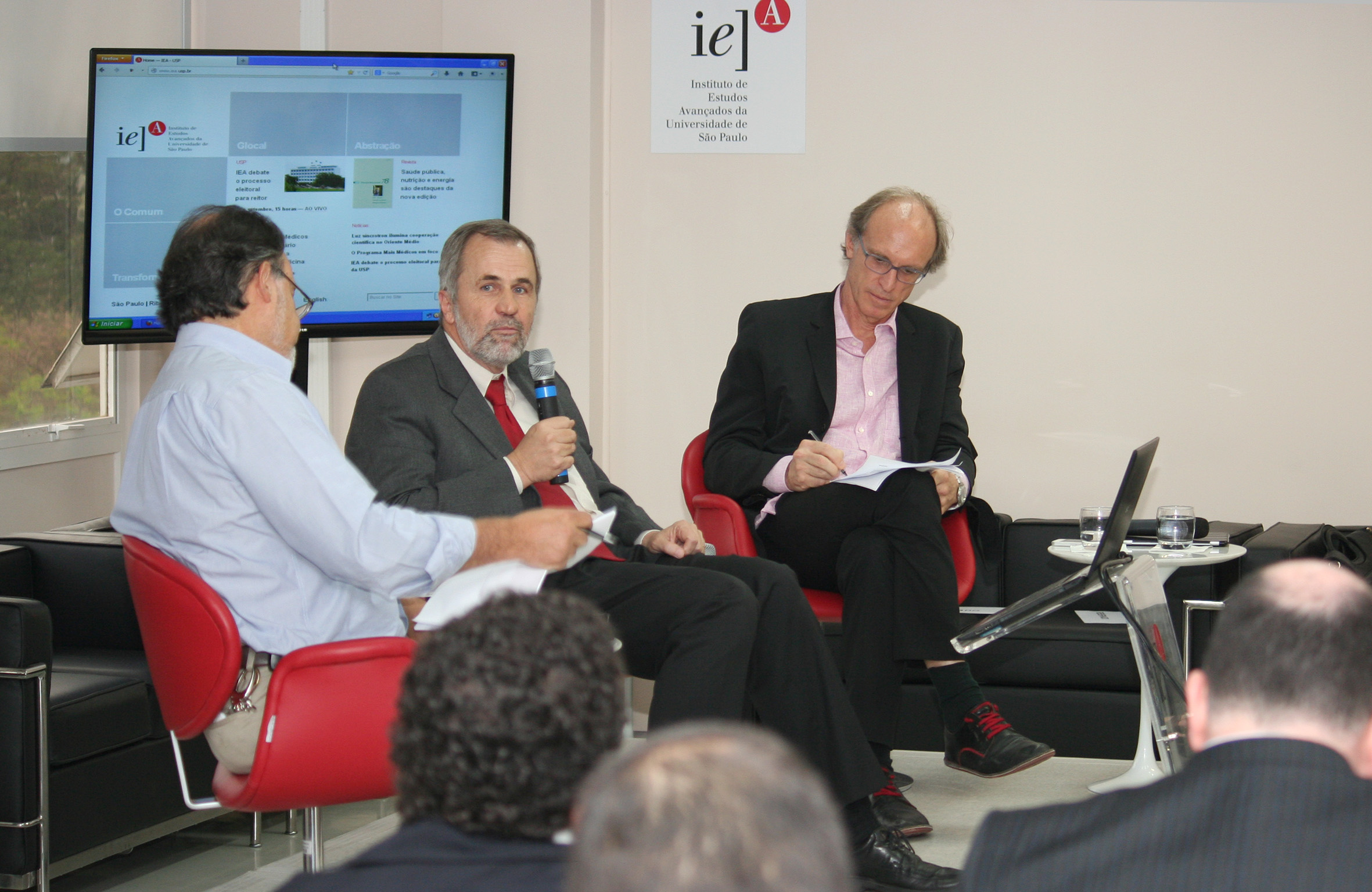 Ciro Teixeira Correia, Luiz Nunes de Oliveira and Martin Grossmann