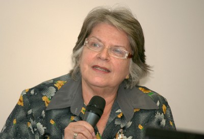 Lisete Arelaro