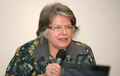 Lisete Arelaro