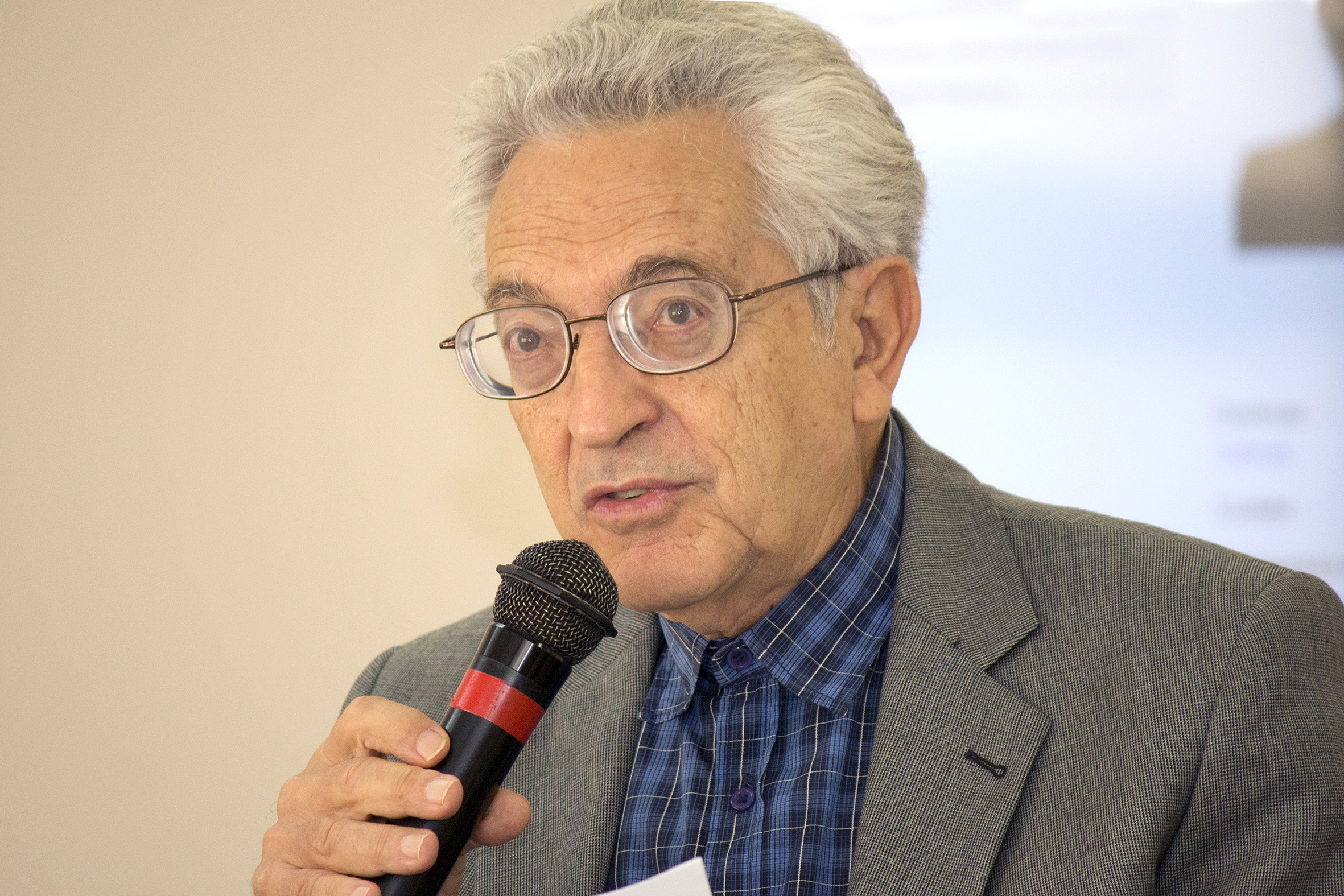 Alfredo Bosi