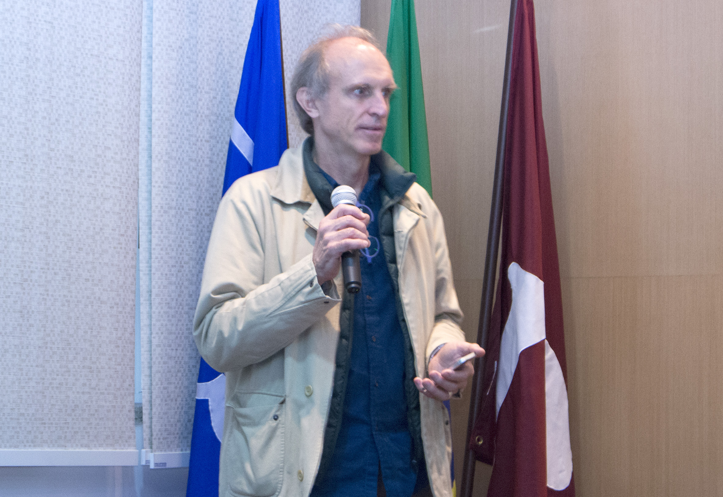 Martin Grossmann opens the event