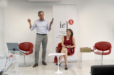 Bernd Kortmann and Angela Alonso