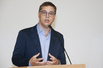 Eduardo Saron