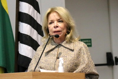 Maria Arminda do Nascimento Arruda