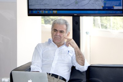 Roberto Mendonça Faria