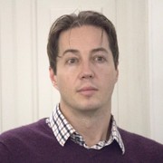 Adrian Hearn - Perfil