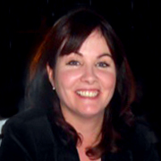 Caitriona Curtis - Perfil