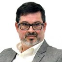 Carlos Orsi - Perfil