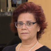 Cassia Navas Alves de Castro