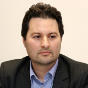 Eduardo Ariente - Perfil