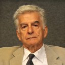 Ennio Candotti - Perfil