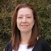 Flávia Mori - Perfil