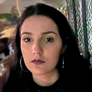 Luiza Mateo - Perfil
