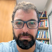 Marco Gonsales - Perfil