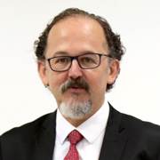 Rogério Arantes - Perfil