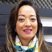 Sandra Akemi - Perfil