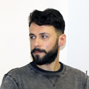 Vinícius Russo - Perfil