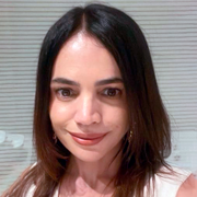 Cláudia Helena dos Santos Araújo - Perfil