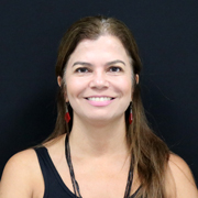 Adriana Nascimento - Perfil