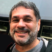 Alessandro Azevedo - Perfil