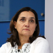 Ana Arroio - Perfil