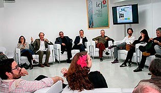 Encontro sobre arte latino-americana