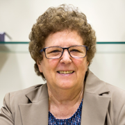 Bernardete Angelina Gatti - Perfil
