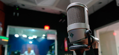 Home 2 - rádio