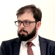 Julio Cesar Magalhães de Oliveira - Perfil