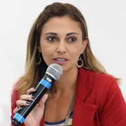 Karine dos Santos - Perfil