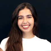Lívia Uchoa - Perfil