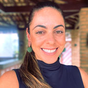 Marcela Alvarenga - Perfil