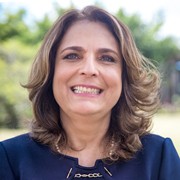 Márcia Abrahão Moura - Perfil
