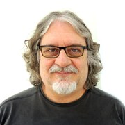 Mario de Vivo - Perfil