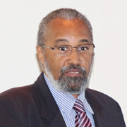 Oswaldo Alves - Perfil